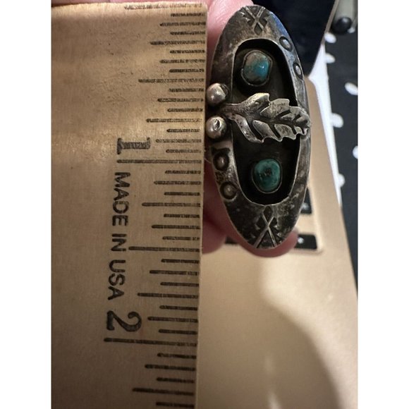 Vintage 1940s NAVAJO Sterling Silver Turqouise Etched Shadowbox Ring Size 7 - Picture 11 of 11